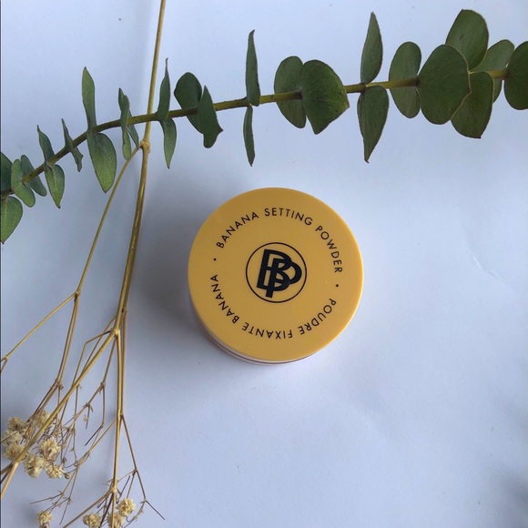 Banana Setting Powder
Bellapierre Cosmetics - Picture 2 of 5